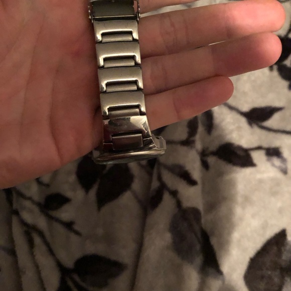 Fossil Watch with Red Face - Picture 7 of 8